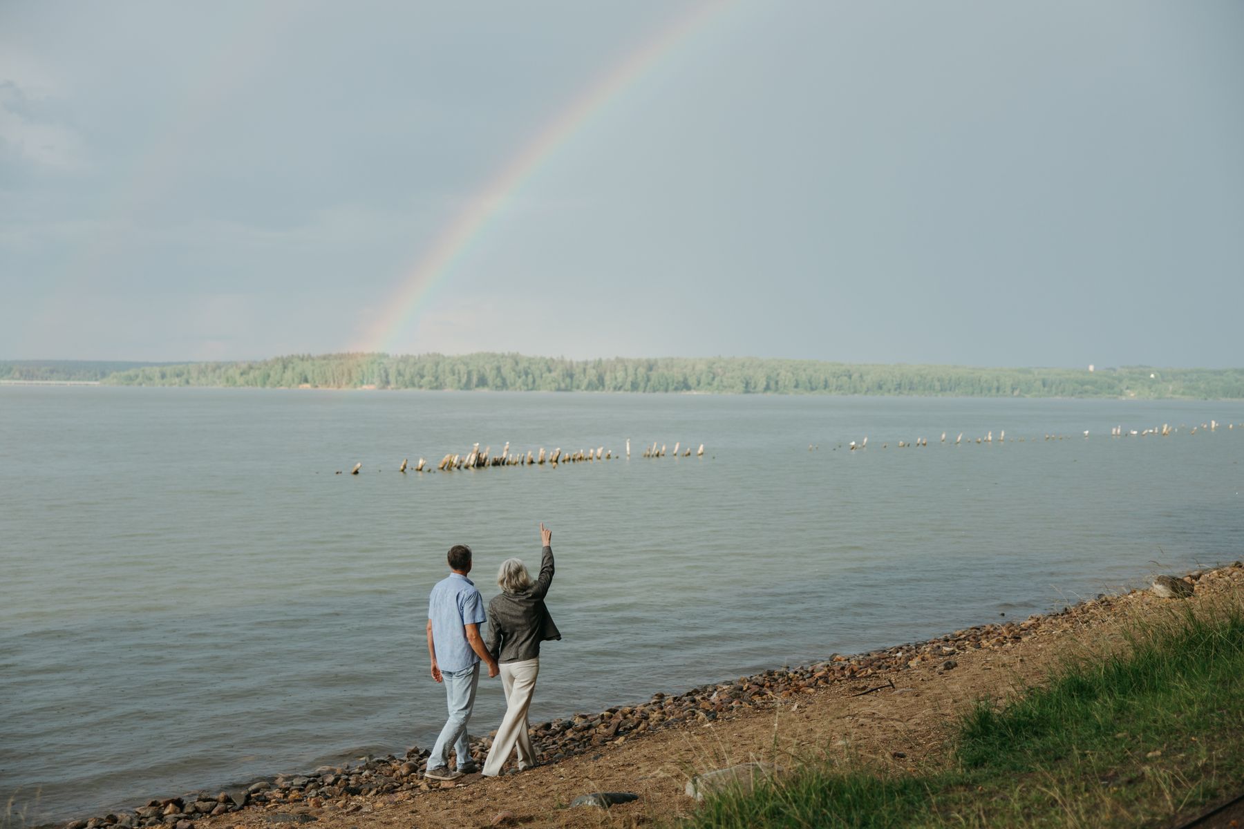 Älteres Paar am Meer
